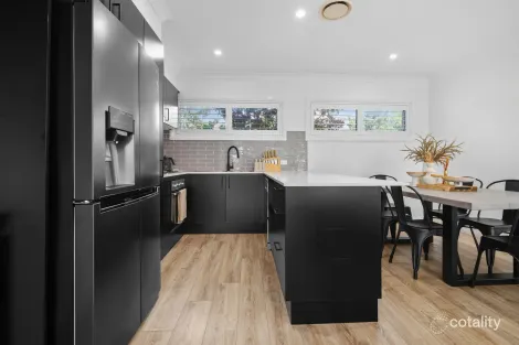 Property photo of 3/4 Crest Road Wallsend NSW 2287