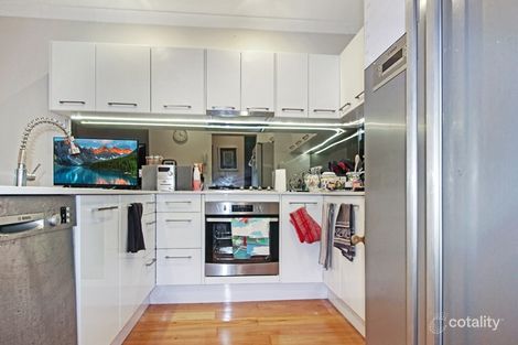 Property photo of 8 Mortimer Lewis Drive Huntleys Cove NSW 2111