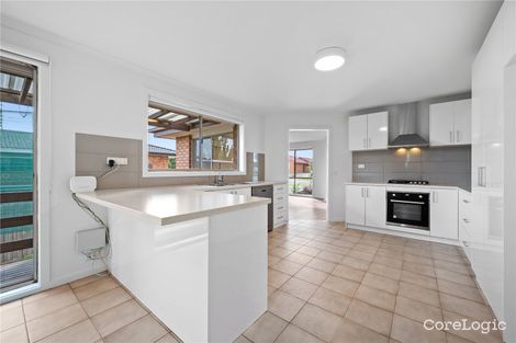 Property photo of 15 Centenary Drive Mill Park VIC 3082