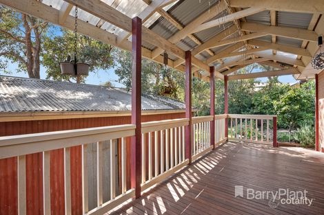 Property photo of 14 Banks Road Eltham North VIC 3095