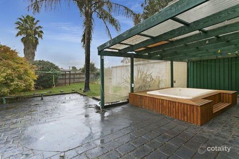 Property photo of 14 Evelyne Avenue Cranbourne VIC 3977