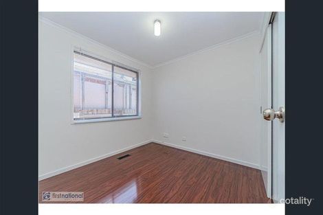 Property photo of 16 Mitchell Crescent Meadow Heights VIC 3048