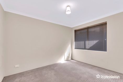 Property photo of 1/17 Boundary Road St James WA 6102
