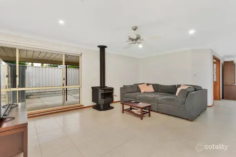 Property photo of 18 Elm Drive Angle Vale SA 5117