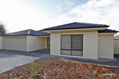 51 Berkley Rd, Marangaroo, WA 6064