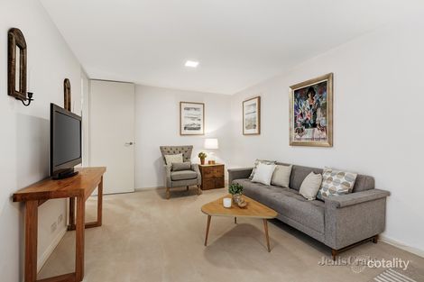 Property photo of 6/91 Mathoura Road Toorak VIC 3142