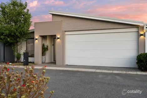 7 Brass Cl, Canning Vale, WA 6155