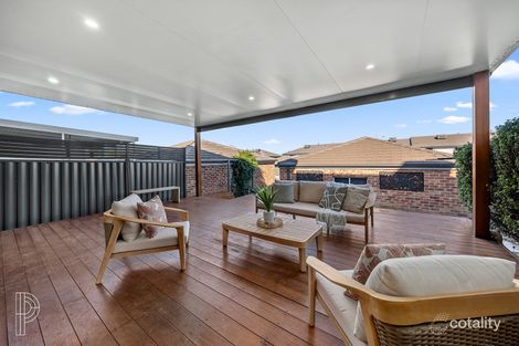 Property photo of 18 Neil Currie Street Casey ACT 2913