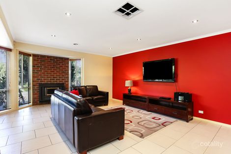 Property photo of 5 Cambridge Crescent Taylors Lakes VIC 3038