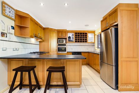 Property photo of 5 Cambridge Crescent Taylors Lakes VIC 3038