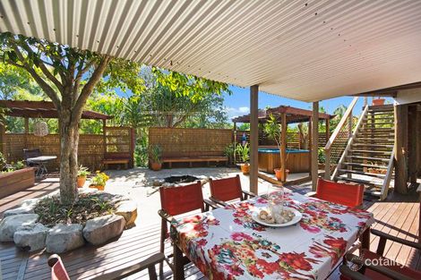 Property photo of 3 Coconut Grove Castaways Beach QLD 4567