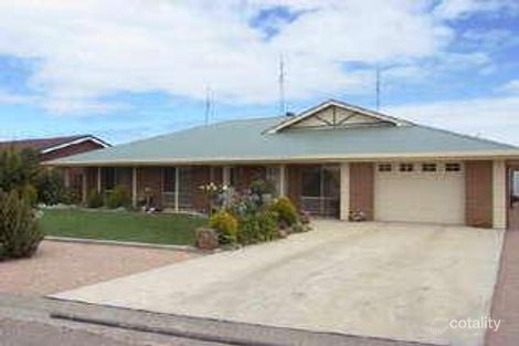 11 Stocker St, Moonta Bay, SA 5558