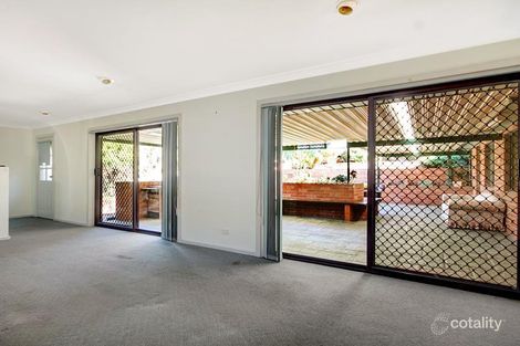Property photo of 8 Figtree Crescent Figtree NSW 2525