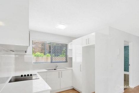 Property photo of 1/164 Frank Street Labrador QLD 4215