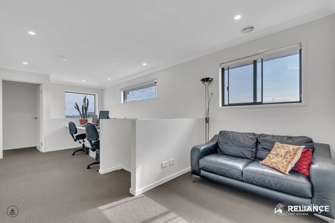 Property photo of 11 Yacht Road Point Cook VIC 3030