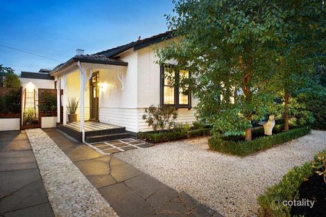 17 Westbury Gr, St Kilda East, VIC 3183