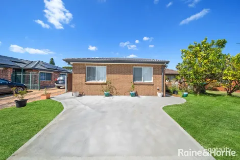 30 Longhurst Rd, Minto, NSW 2566
