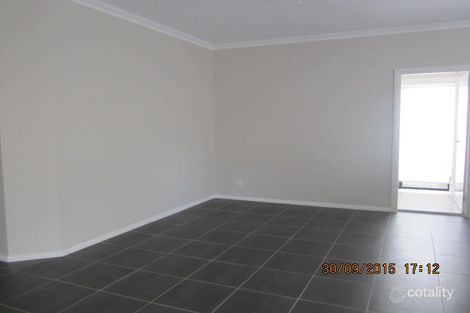 Property photo of 14 Bridgewater Crescent Beaumont Hills NSW 2155