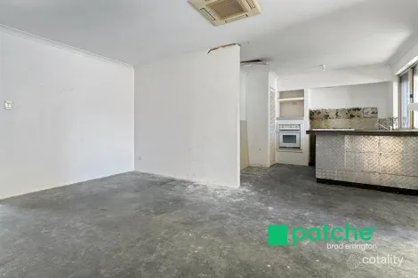 Property photo of 1 Tatlock Way Stratton WA 6056