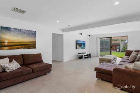 Property photo of 20 Simbai Street Runaway Bay QLD 4216