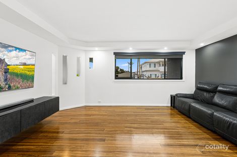 Property photo of 123 Ocean Street Windang NSW 2528
