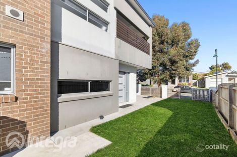 Property photo of 8 Catalina Court Ballarat East VIC 3350