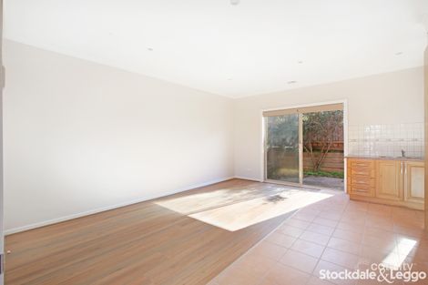 Property photo of 3/2 Faye Street Reservoir VIC 3073