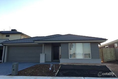 Property photo of 16 Braeburn Place Werribee VIC 3030