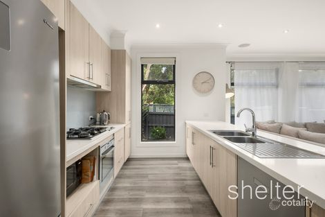 Property photo of 37 Sinclair Avenue Glen Iris VIC 3146