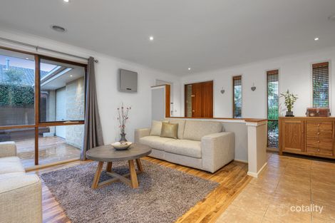 Property photo of 33 Trentham Way Langwarrin VIC 3910