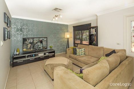 Property photo of 4/8 Carrol Court Menai NSW 2234