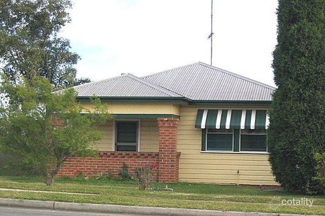 304 Sandgate Rd, Shortland, NSW 2307