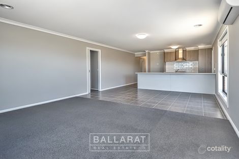 Property photo of 15 Moore Way Lucas VIC 3350
