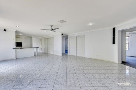 Property photo of 12 Burnside Place Forest Lake QLD 4078