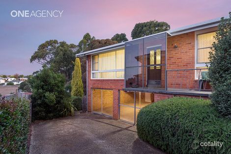 17 Bathurst St, Upper Burnie, TAS 7320