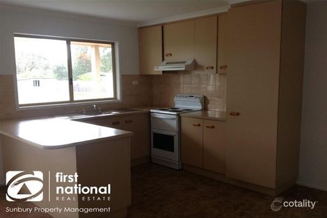 Property photo of 8 Bennett Close Lancefield VIC 3435