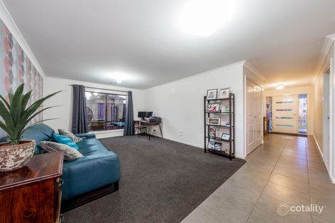 Property photo of 23 Hill Farm Drive Clyde VIC 3978