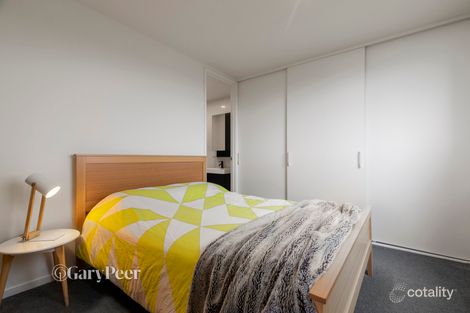 Property photo of 404/28 Riddell Parade Elsternwick VIC 3185