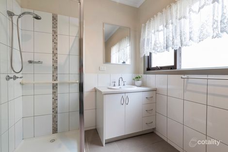 Property photo of 68 Swallow Crescent Norlane VIC 3214