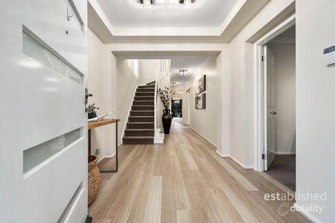 Property photo of 13 The Breezewater Point Cook VIC 3030