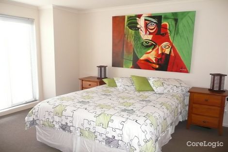 Property photo of 128 Rose Grange Boulevard Tarneit VIC 3029