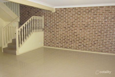 Property photo of 5/15-17 Hosking Crescent Glenfield NSW 2167