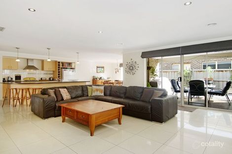 Property photo of 5 Hibiscus Crescent Point Cook VIC 3030