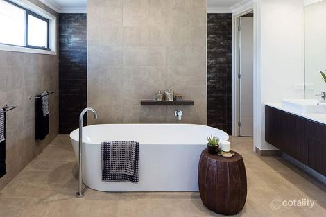 Property photo of 2410 Faraday Street Mickleham VIC 3064