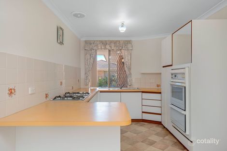 Property photo of 9/4 Heron Place Maddington WA 6109