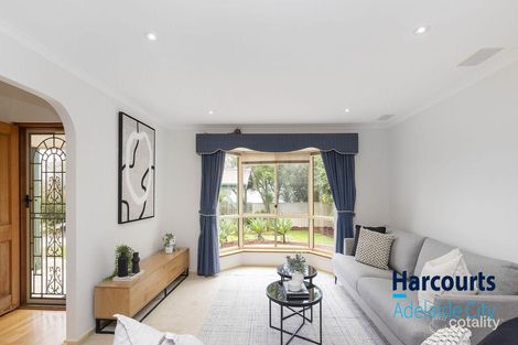 Property photo of 1 Ardlui Close Panorama SA 5041