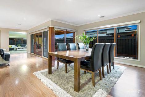 Property photo of 195 Newbury Boulevard Craigieburn VIC 3064