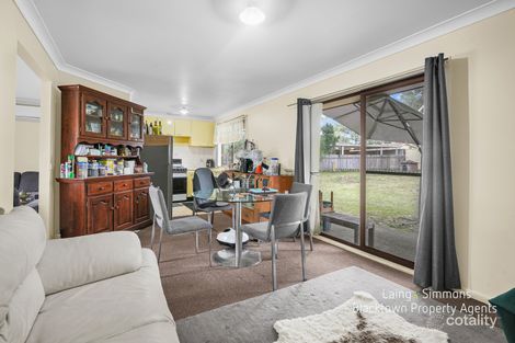 Property photo of 18 Jacaranda Place Doonside NSW 2767