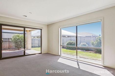 Property photo of 58 Chantenay Parade Cranbourne North VIC 3977