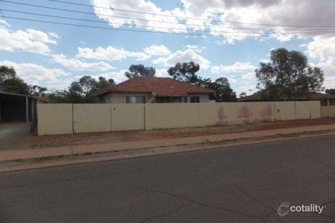 17 Mclaren St, Boulder, WA 6432